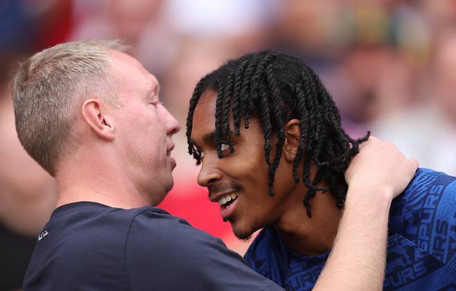 제드 스펜스(오른쪽). 로이터연합뉴스