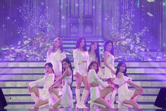 K-pop group fromis_9 strikes a pose in its "Love From." concert at KBS Arena in Gangseo-gu, Seoul, Friday. (Pledis Entertainment)