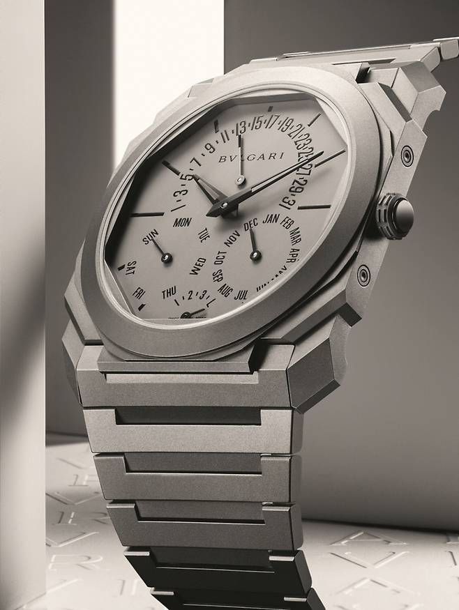 사진 : 불가리(BVLGARI), 2022년 옥토 브랜드 캠페인