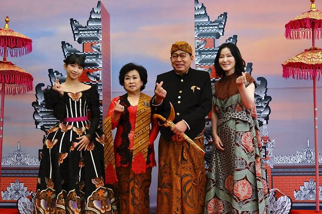 Indonesian ambassador to Korea Gandi Sulistiyanto and Madam Susi Ardhani Sulistiyanto poses with Dita Karang, Indonesian member of K-Pop All Ladies Band "Secret Number" and assistant professor Lee Jung Pyo at an event to mark his country’s 77th Independence Day at Sebitseom, Seoul, Wednesday. (Sanjay Kumar/The Korea Herald)