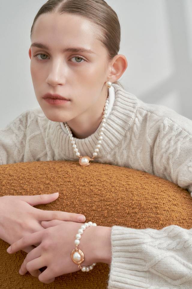 쿠론 주얼리. /사진 제공=코오롱FnC