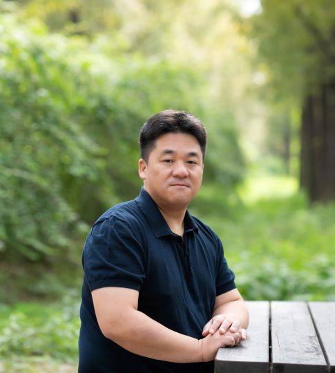 '텐트 밖은 유럽' 강궁 PD [tvN 제공. 재판매 및 DB 금지]