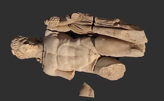그리스의 필리스에서 발굴된 로마의 신 ‘헤르쿨레스’(Hercules) 조각상