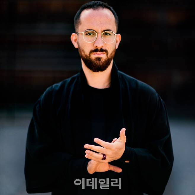 오는 11월 15일 서울 서초구 예술의전당 콘서트홀에서 첫 내한 솔로 리사이틀을 갖는 피아니스트 이고르 레비트. (사진=빈체로)