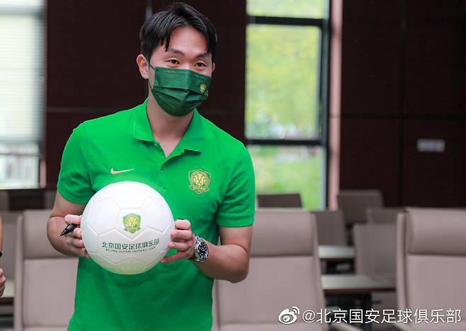 사진=베이징 궈안 공식 웨이보, 강상우의 축구교실