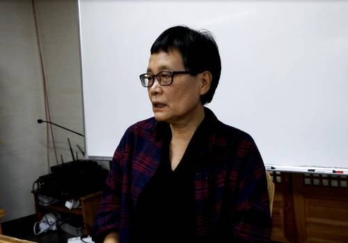 연합뉴스와 인터뷰중인 고미숙 [정한솔 촬영]