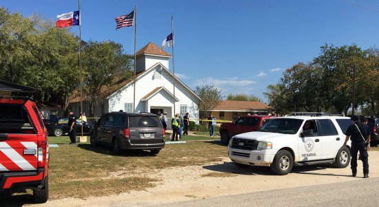 2017년 11월 총기 난사사고가 발생한 미국 텍사스주  서덜랜드스프링스의 제일침례교회. AP뉴시스