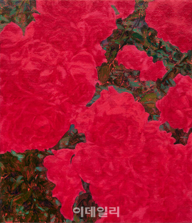 김현정 ‘흩날리는 장미’(Rambling Rose 3·2022), 캔버스에 오일, 53×45.8㎝(사진=유아트스페이스)