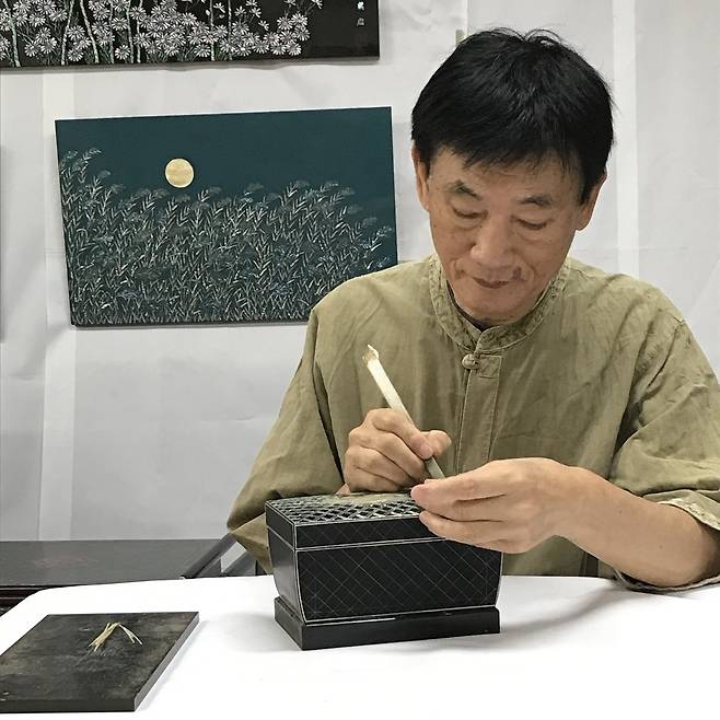 국가무형문화재 나전장 보유자로 인정 예고된 박재성 씨  [문화재청 제공. 재판매 및 DB 금지]