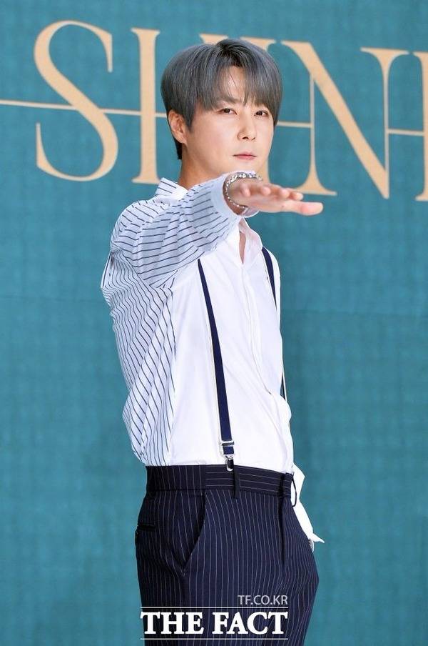 음주운전 물의를 빚은 신화 멤버 신혜성이 거짓 입장 논란에 "만취 상태로 차량을 착각했다"고 해명하고 사과했다. /더팩트 DB