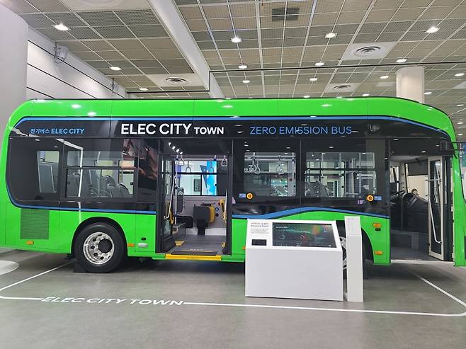 현대차가 GBW 2022에서 최초로 공개한 일렉시티 타운./사진=이태성기자