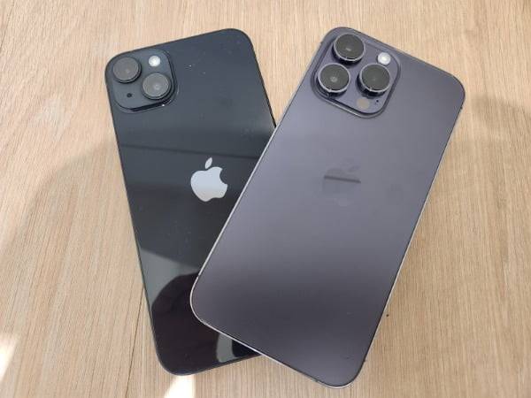 아이폰14(왼쪽), 아이폰14 프로. 배성수 기자