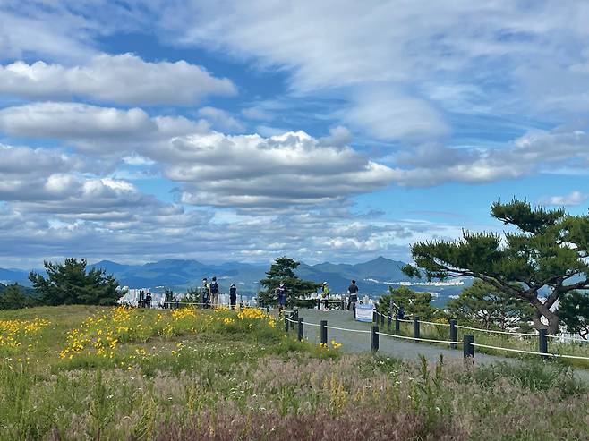 능선길이 예쁘고 한강 뷰도 조망할 수 있는 아차산 4보루.