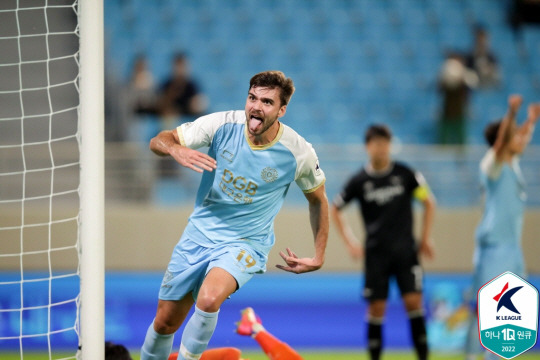 대구 FC를 떠나 포항 스틸러스로 이적하게 된 제카. 한국프로축구연맹 제공