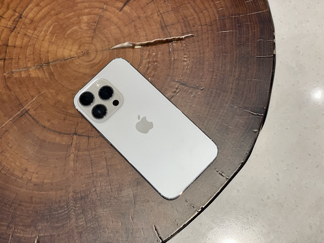 아이폰14 프로./사진=백유진 기자 byj@