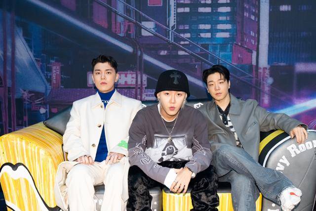 21일 Mnet '쇼미더머니11' 온라인 제작발표회가 진행됐다. 릴보이 그루비룸 박재범 슬롬 저스디스 알티(R.Tee) 더콰이엇 릴러말즈와 최효진 CP 이형진 PD가 참석했다. Mnet 제공