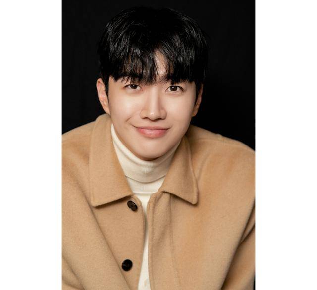 강훈은 최근 서울 강남구에 위치한 엔피오엔터테인먼트 사옥에서 본지와 만나 tvN '작은 아씨들' 관련 이야기를 나눴다. 엔피오엔터테인먼트 제공