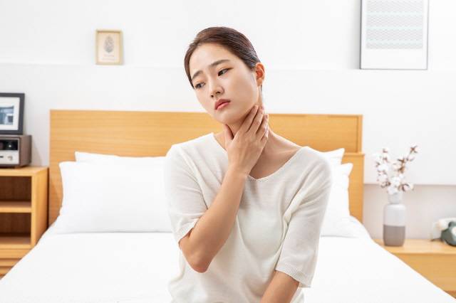 갑상선 질환은 갑상선 호르몬이 많이 분비되냐 적게 분비되느냐에 따라 갑상선기능항진증, 갑상선기능저하증으로 분류된다./사진=클립아트코리아