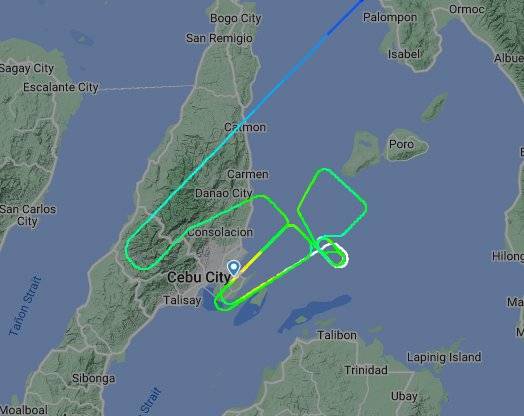 24일 필리핀 세부국제공항에서 활주로를 이탈한 대한항공 여객기의 궤적. 사고기는 기상 악화로 3차례 착륙을 시도했다. 자료=플라이트레이더24