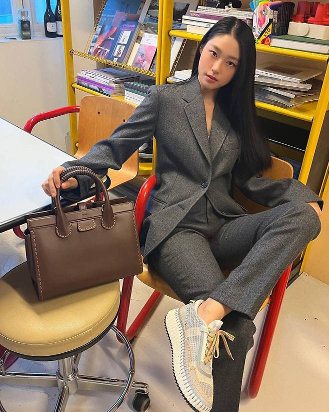 사진=설현 인스타그램