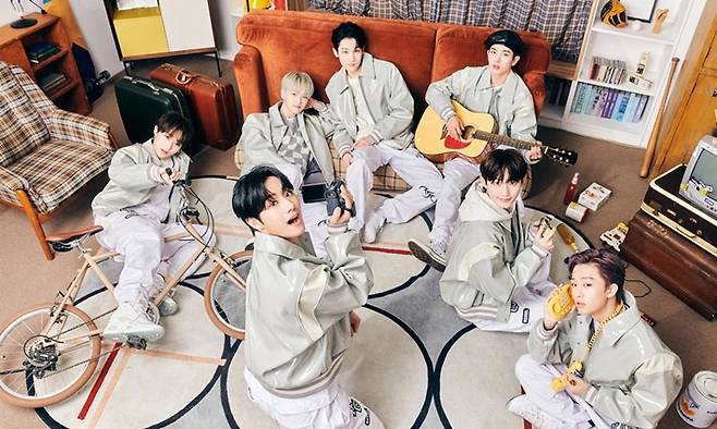 ATBO의 새 앨범 타이틀곡은 '애티튜드'다. IST엔터테인먼트 제공