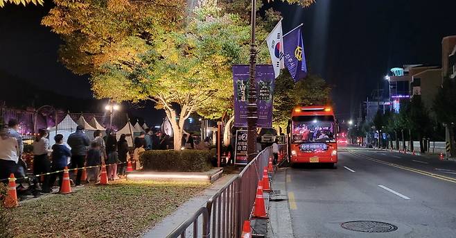 [진주=뉴시스]진주시, 축제기간 무료 셔틀버스 운행. *재판매 및 DB 금지