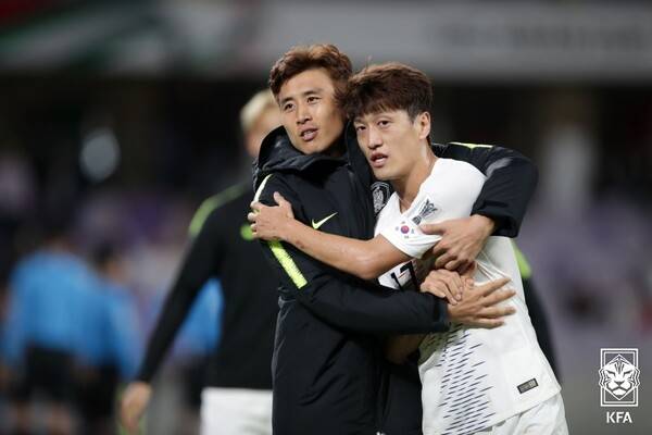 국가대표팀 시절 구자철(왼쪽)과 이청용. ⓒKFA