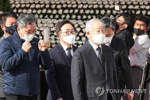 합동분향소 찾은 손경식 한국경영자총협회 회장 [연합뉴스 자료사진]