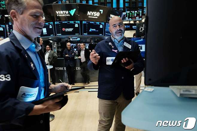 NYSE 트레이더들. ⓒ AFP=뉴스1