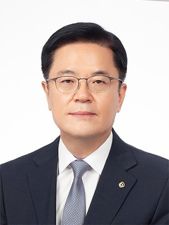 한화생명금융서비스의 신임 최고경영자(CEO)로 내정된 한화생명 이경근 보험부문장(부사장). 한화생명