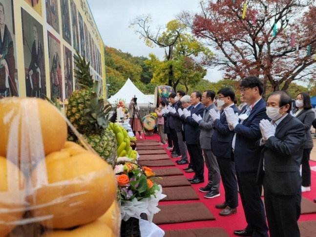 경북 포항불교사암연합회은 지난달 29일 오전 대한불교조계종 도음산 천곡사에서 '제9회 선사 다례재 재현행사'를 봉행했다. 포항불교사암연합회 제공