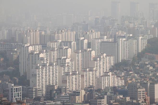 지난 11월1일 서울 남산에서 바라본 시내 아파트 단지 ⓒ연합뉴스