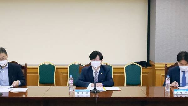 [사진 제공: 연합뉴스]