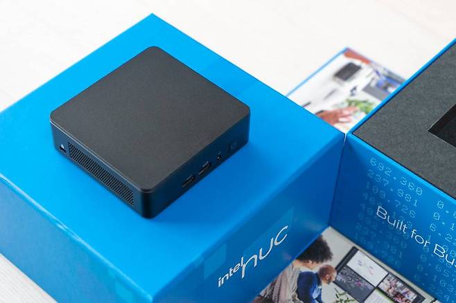 12세대 인텔 코어 시리즈가 탑재된 인텔 NUC 12 프로. 출처=IT동아