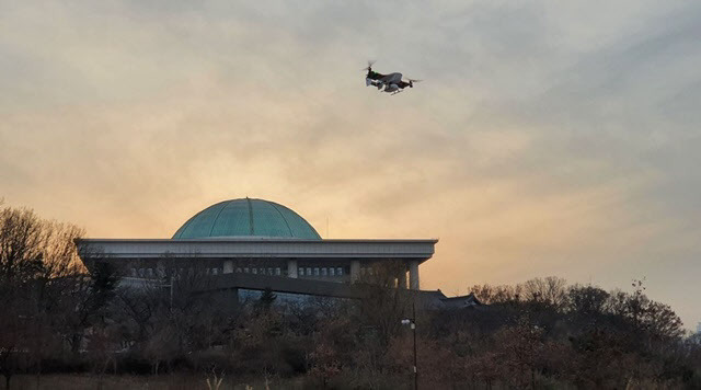 나르마가 개발한 틸트로터 드론 비행장면.(사진=하나벤처스)