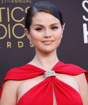 셀레나 고메즈가 자신의 조울증 경험에 대해 다시 한 번 털어놨다./사진=셀레나 고메즈 인스타그램 캡처