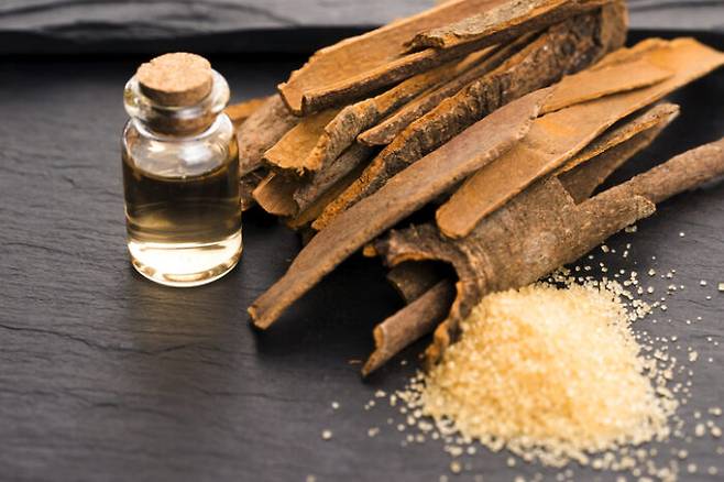 계피는 한방에서 사용되는 약재 중 하나로 다양한 건강 효과가 있다 [사진=게티이미지뱅크]