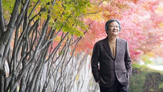 박은관 시몬느 회장이 9일 오후 경기도 의왕 시몬드 본사에서 중앙일보와 인터뷰 했다. 전민규 기자