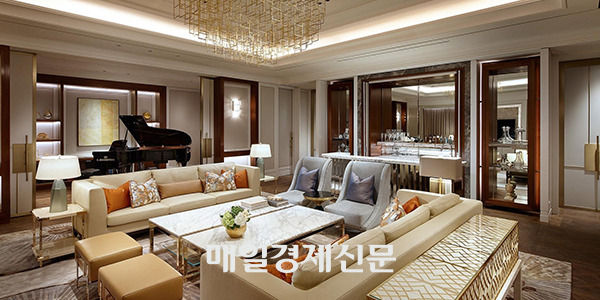 The Royal Suite on the 32nd floor of the Executive Tower [Source : Lotte Hotel]