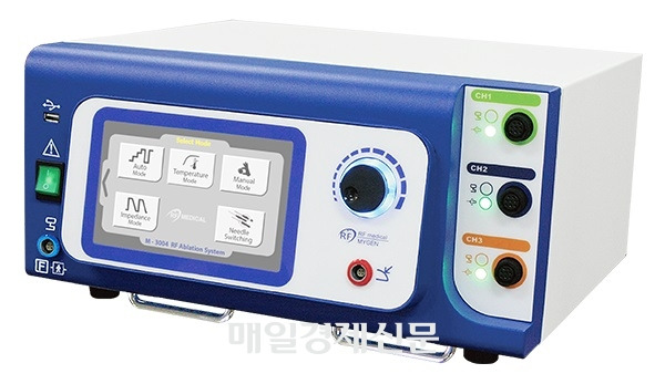 M-3004 generator [Source : RF Medical]