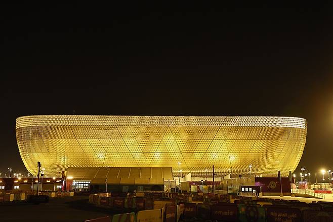 카타르월드컵 결승전 개최 경기장인 루사일 스타디움. 도하 북부에 위치한 루사일 스타디움은 총 8만석 규모, 축구 전용 구장으로는 아시아 최대 규모를 자랑한다. 김현동 기자