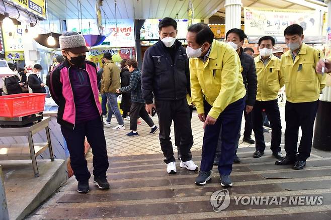 속초시, 관광수산시장 안전점검 [속초시 제공·재판매 및 DB 금지]