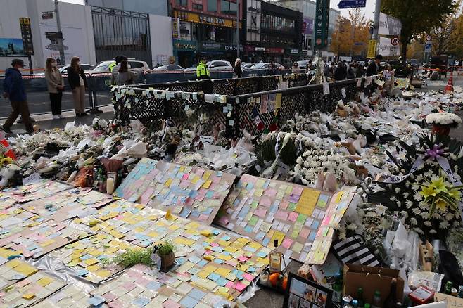 계속되는 이태원 참사 희생자 추모 (사진=연합뉴스)