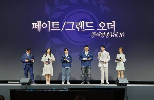 (좌측부터) 스트리머 시나맨, 헤티 / 신원보 사업 본부장, 이종혁 사업부장 / 아나운서 고재영, 차보경&nbsp;