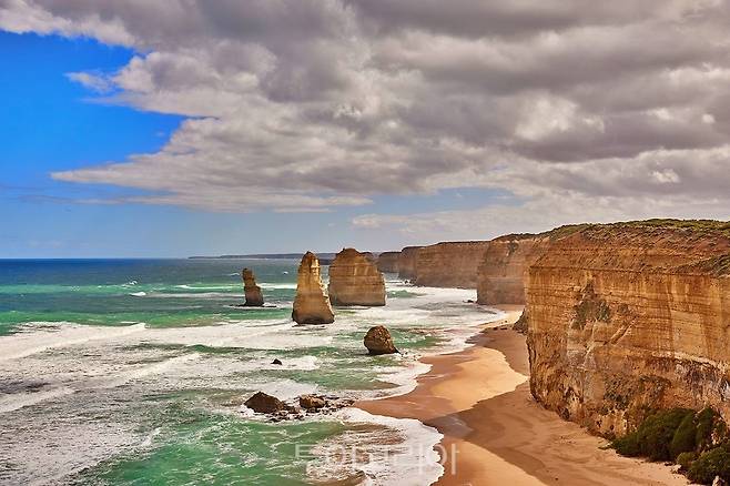 헬리콥터에서 바라본 십이사도상 /사진-빅토리아주 관광청