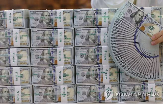 강달러 흐름 언제까지 [연합뉴스 자료사진]