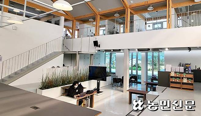 공유 사무실인 ‘한산디지털노마드센터’.