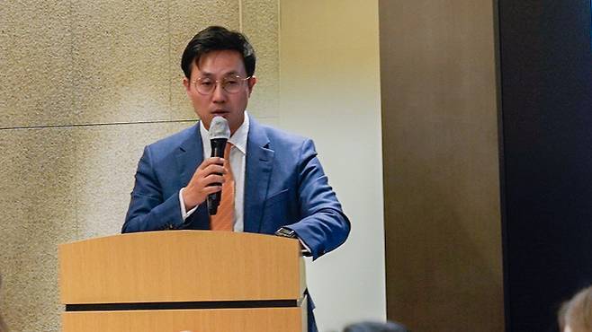 최영진 한화자산운용 전무가&nbsp; 17일 서울 여의도 한화자산운용에서 열린 기자간담회에서&nbsp;발언하고 있다. 한화자산운용 제공&nbsp;
