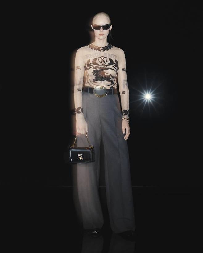 버버리 페스티브 컬렉션