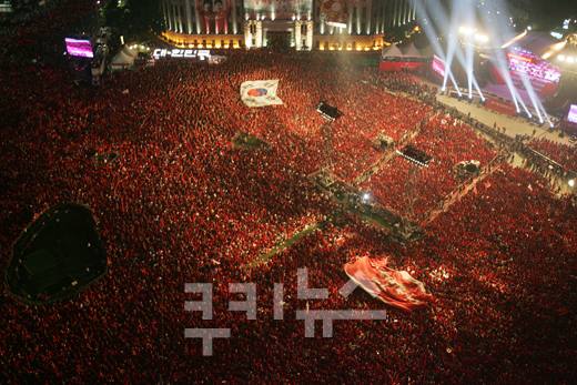 붉은악마 응원 모습.   쿠키뉴스 자료사진.